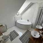 Mazury, Ametyst, Cisza , Ptasi Spiew , Grzyby , Ryby فيلة *